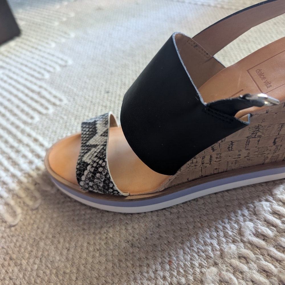 Black and Snake Print Wedge Sandals EUC. Velcro Strap.